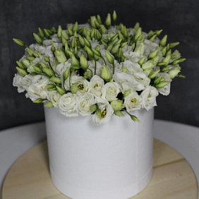 Эустома в коробке №163