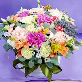 Цветы в коробке №827