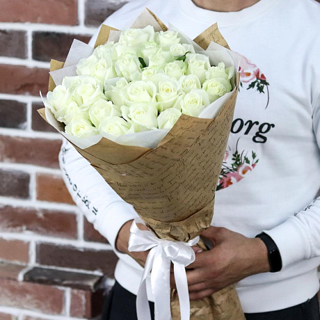 Букет из 29 белых роз (50 см). N895 - Фото 2