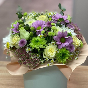 Цветы в коробке Ева