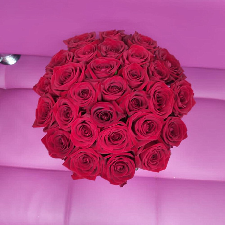 Букет из 29 красных роз №161 - Фото 5