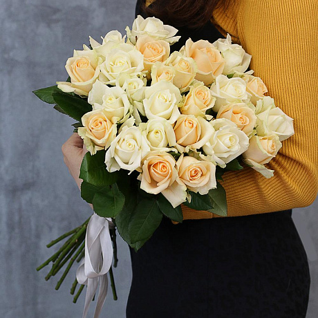 25 нежных роз микс 50 см - Фото 2