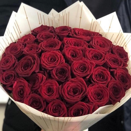 Алые розы (29 шт) - Фото 3