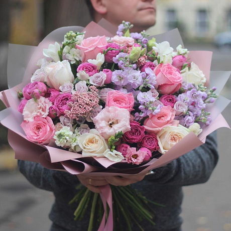 Ароматный букет цветов - Фото 2