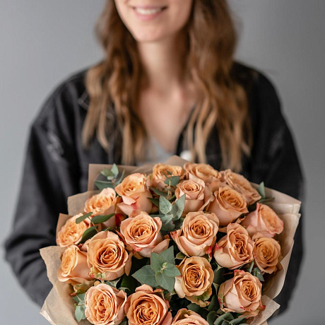 Розы Капучино 25 штук - Фото 5