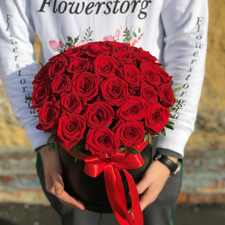 Коробки с цветами. Розы. Красные. 29 шт.  N47 - Фото 2