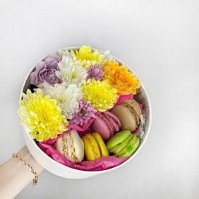 цветы в коробке №981