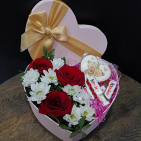 Цветы в коробке №630