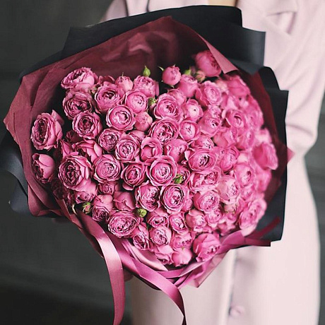 Большой букет из пионовидных кустовых роз Premium-класса Misty Bubbles (Мисти Бабблз) в дизайнерской упаковке - Фото 2