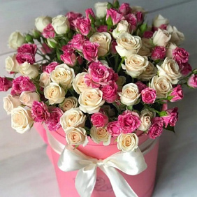 Коробка с кустовой розой №161