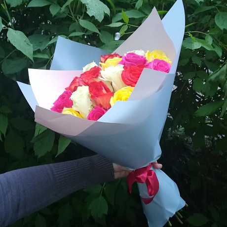 Радуга из 17 роз - Фото 3