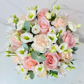 Цветы в коробке №825