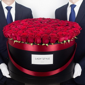Эквадорские розы в шляпной коробке Premier №2