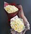 Букет из 19 белых роз в дизайнерской упаковке - Фото 1