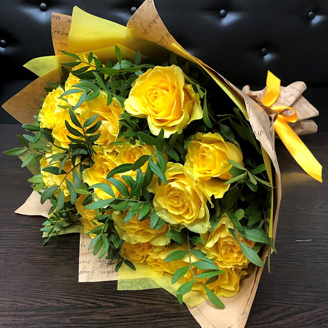 Желтая роза 19 шт с писташ. N252 - Фото 4