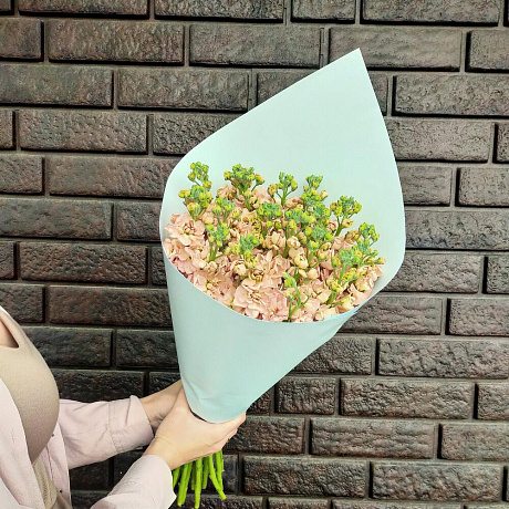 Букет из пудровой маттиолы - Фото 2