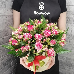 Букет "Десерт из кустовых роз" №162