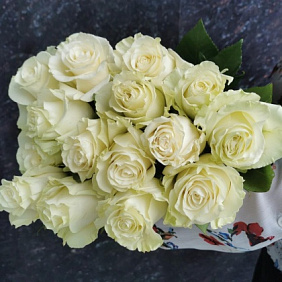 Букет цветов из 15 роз "Мондиаль" №162