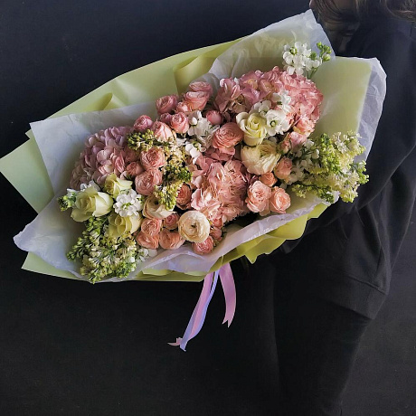 Букет с гортензией Birthday cake - Фото 3