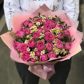 Розы. Пионовидная кустовая роза.  Кустовая ромашка. N268
