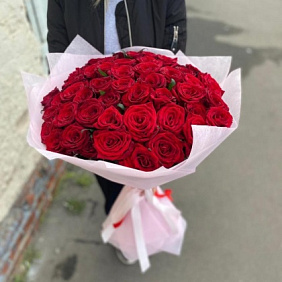 51 красная роза ПРЕМИУМ (50 см)