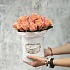 Шляпная коробка из коралловых роз с тишью Влюбленность - Фото 3
