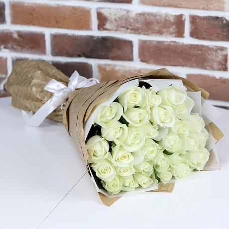 Букет из 29 белых роз (50 см). N895 - Фото 3