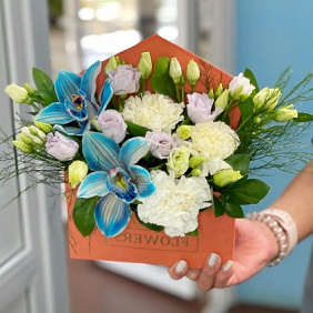 Цветы в коробке №463