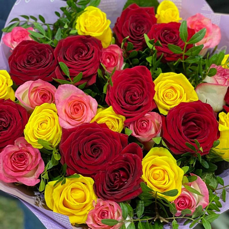 Букет из 29 микс роз - Фото 2