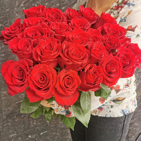 Букет из 25 красных голландских роз Эксплорер - Фото 3