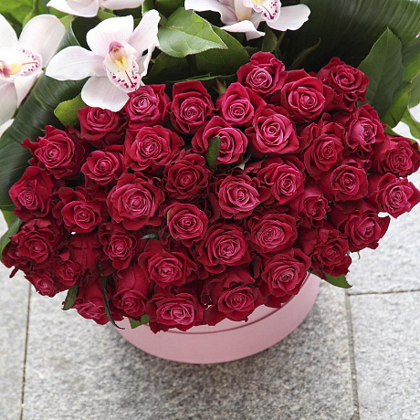 Букет цветов Вишневое вдохновение - Фото 5