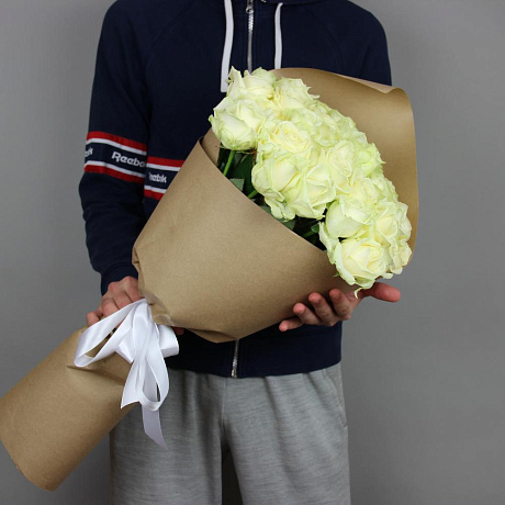 Букет Белые розы в крафте - Фото 3