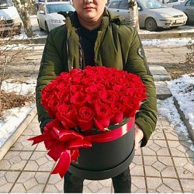 Букет цветов "Burgunday box"