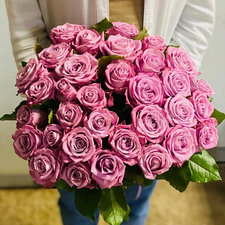 Букет из 31 фиолетовой розы - Фото 3