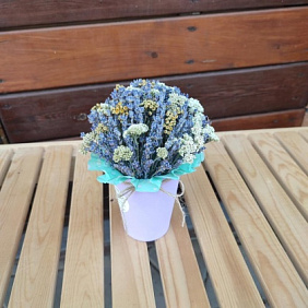 Букет цветов "Лавандовый комплимент"