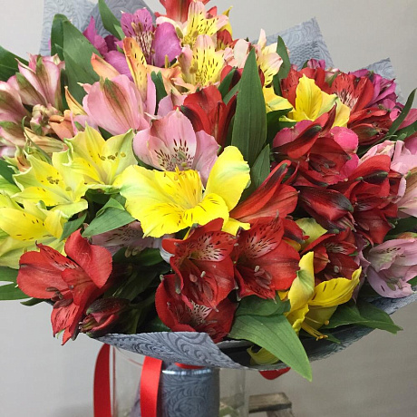 Букет цветов Альстро - Фото 3