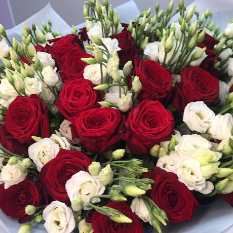 Эустомы с розами - Фото 6