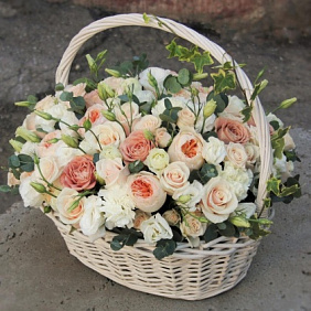 Цветочная корзина Luxury flowers