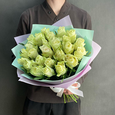 25 белых кенийских роз - Фото 3