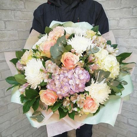 Букет макси из роз, гортензий и хризантем - Фото 2