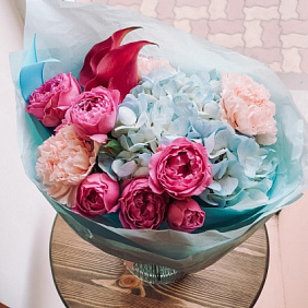 Букет цветов "Комплимент" №185