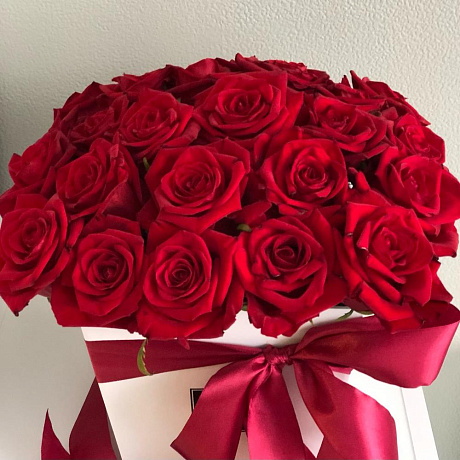 Цветы в коробке Love story 25 красных роз - Фото 2