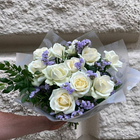 Букет цветов "Чистое небо"