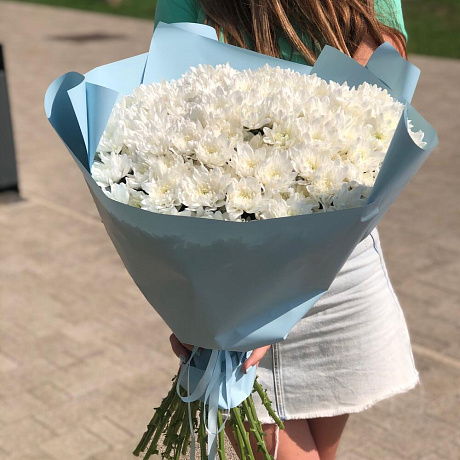 Букет из 31 белой хризантемы - Фото 3
