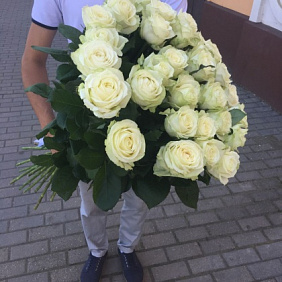 Букет цветов "Светский Раут"