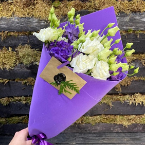 Букет из 7 Лизиантуса