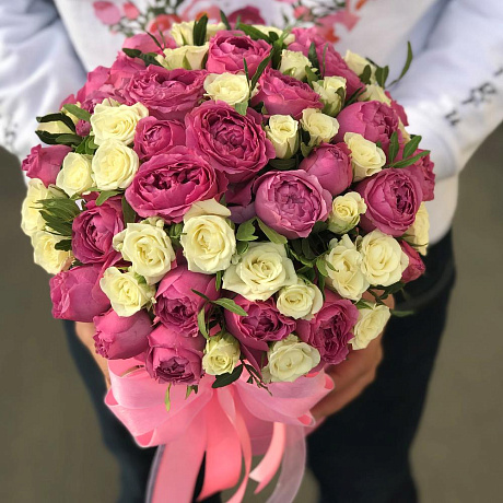 Коробки с цветами.Пионовидная кустовая роза. N270 - Фото 2