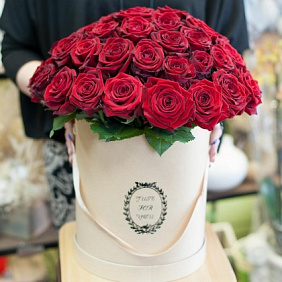 Коробка с цветами "Ампир"