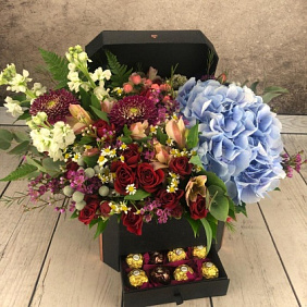 Коробка Premium VIP с отсеком для презента