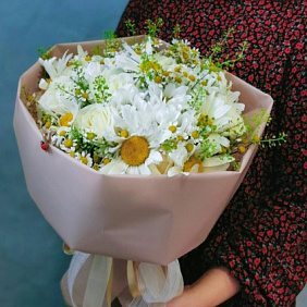 Букет "Полянка ромашек"